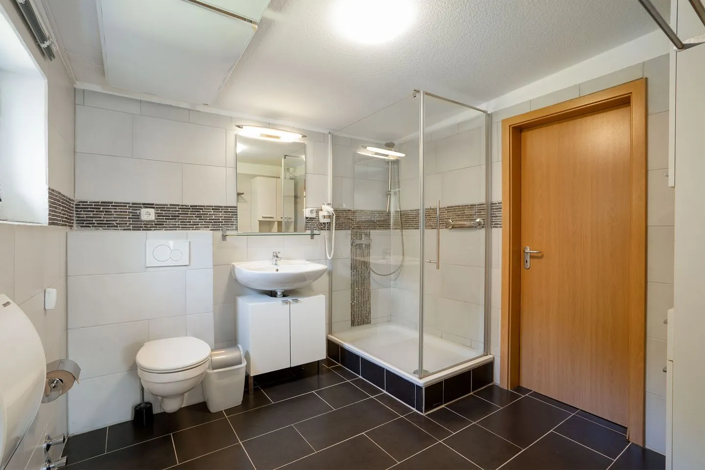 (ERL12) Ferienhaus Thorn Niendorf - Badezimmer