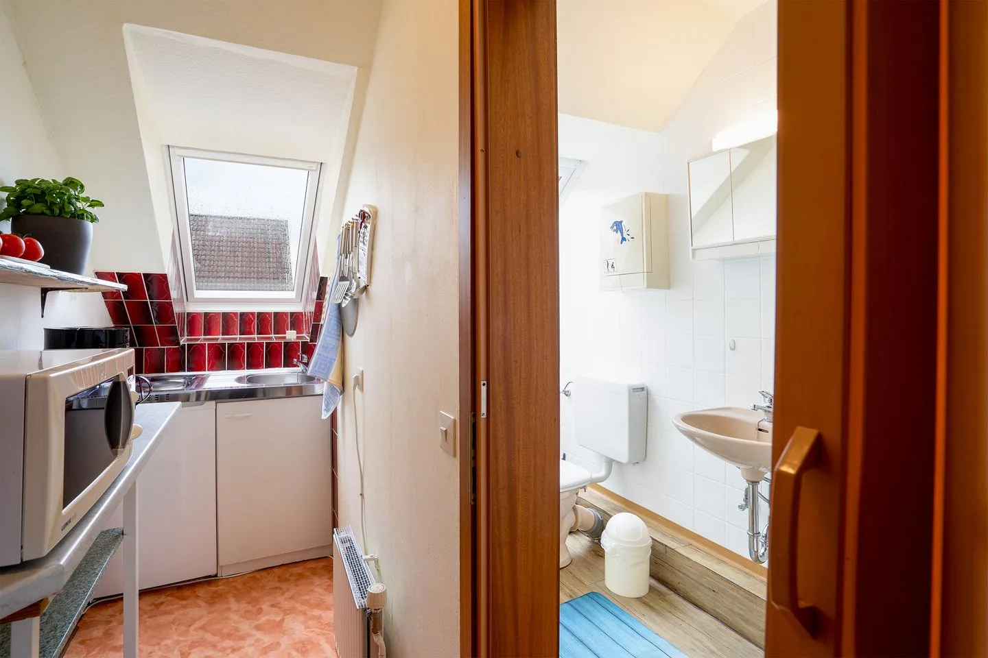 (HER14b) Ferienwohnung "Hartig 2" Niendorf - Küche / Küchenzeile
