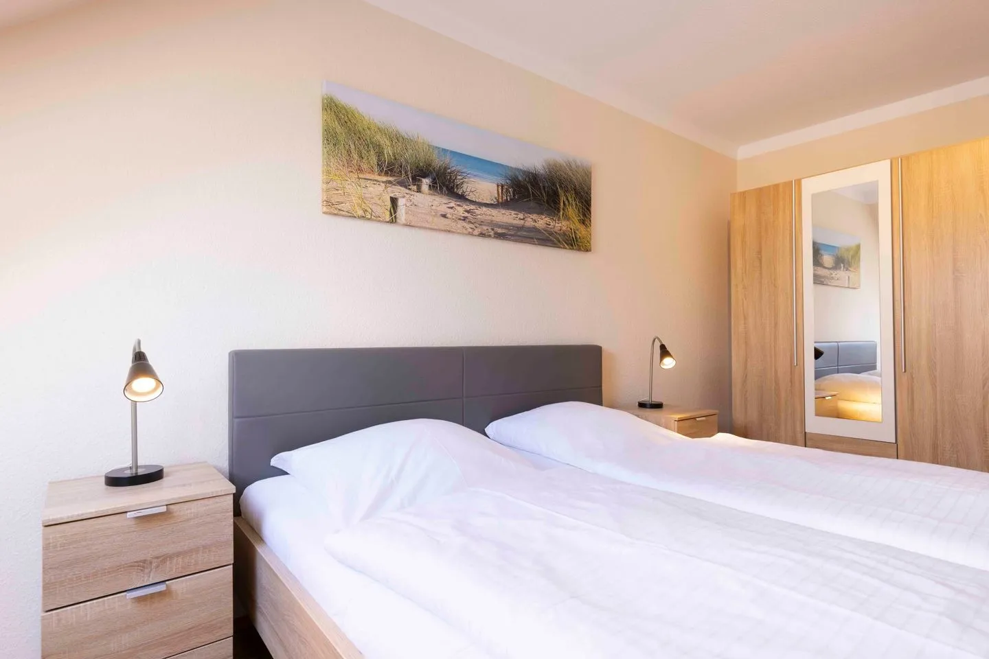 (MEI27a) Ferienwohnung "Ostseetraum" Niendorf - Schlafzimmer