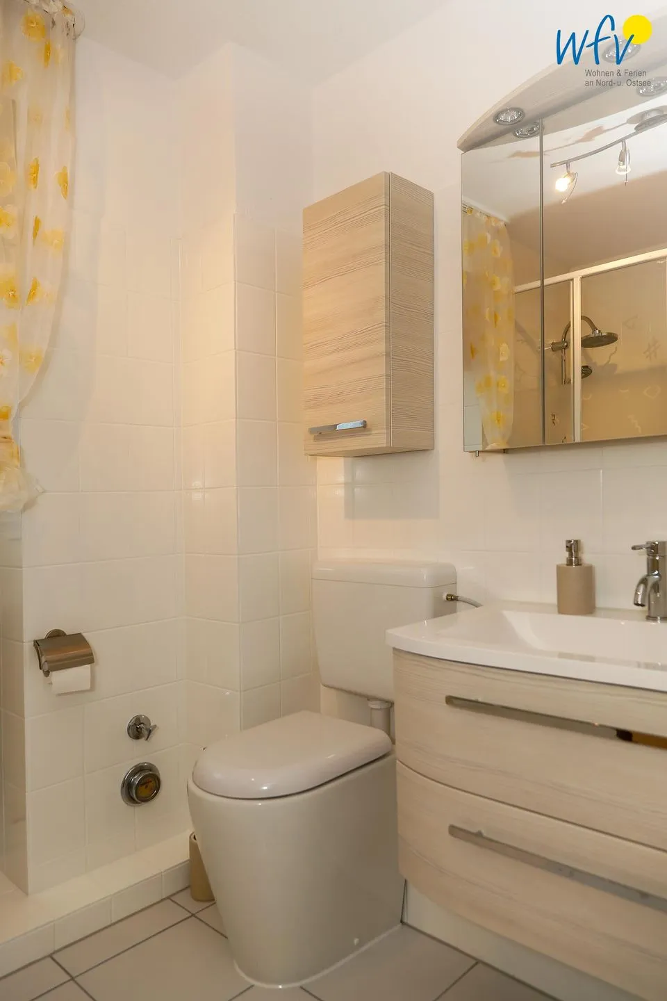 Strandhus Ferienwohnung MeerZeit Borkum - Badezimmer
