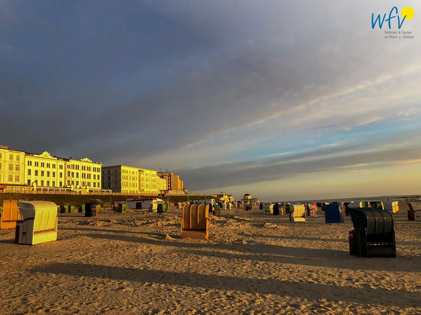 Strandhus Ferienwohnung MeerZeit Borkum - Strand