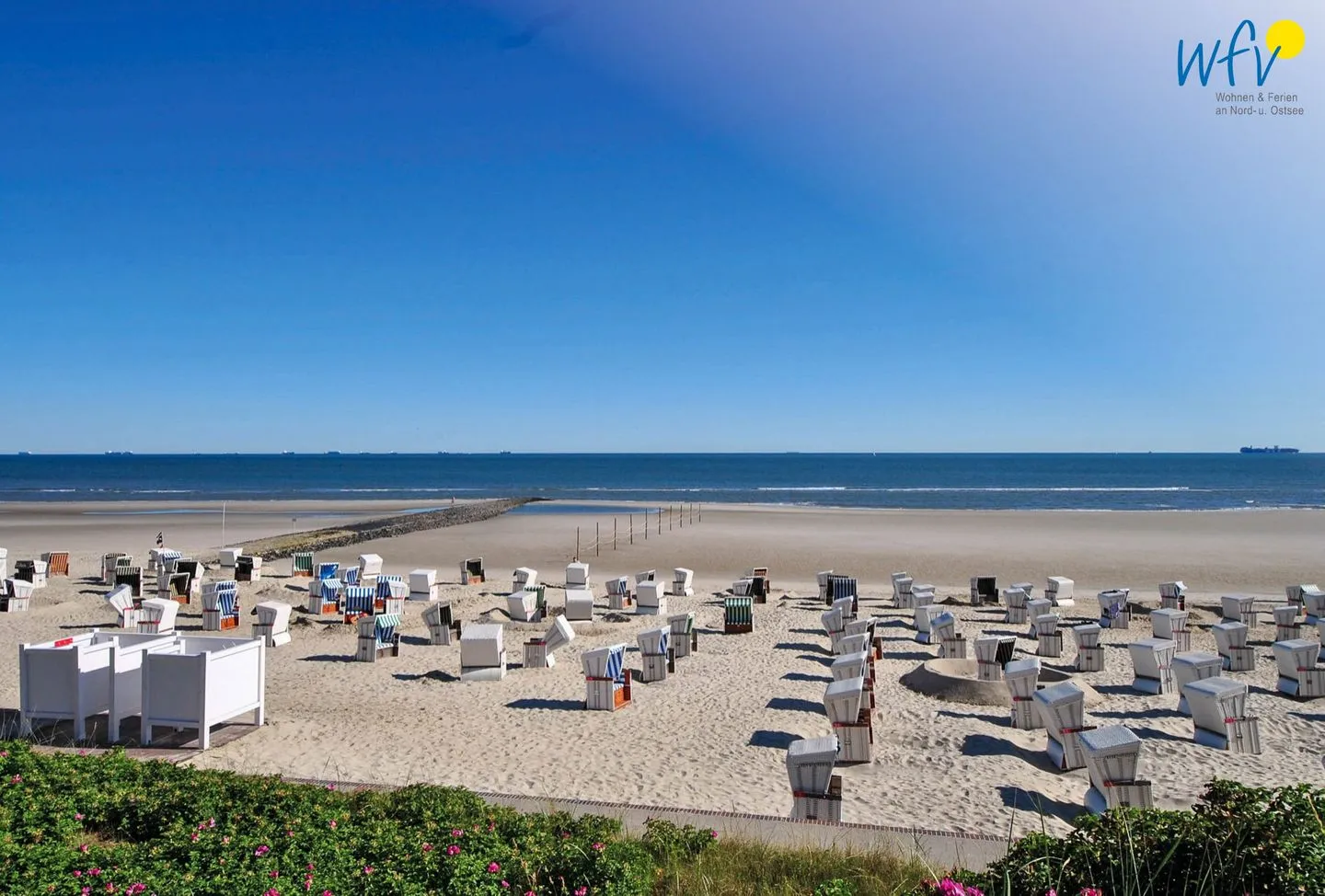 Haus Panorama Ferienwohnung Strandkieker Wangerooge - Strand