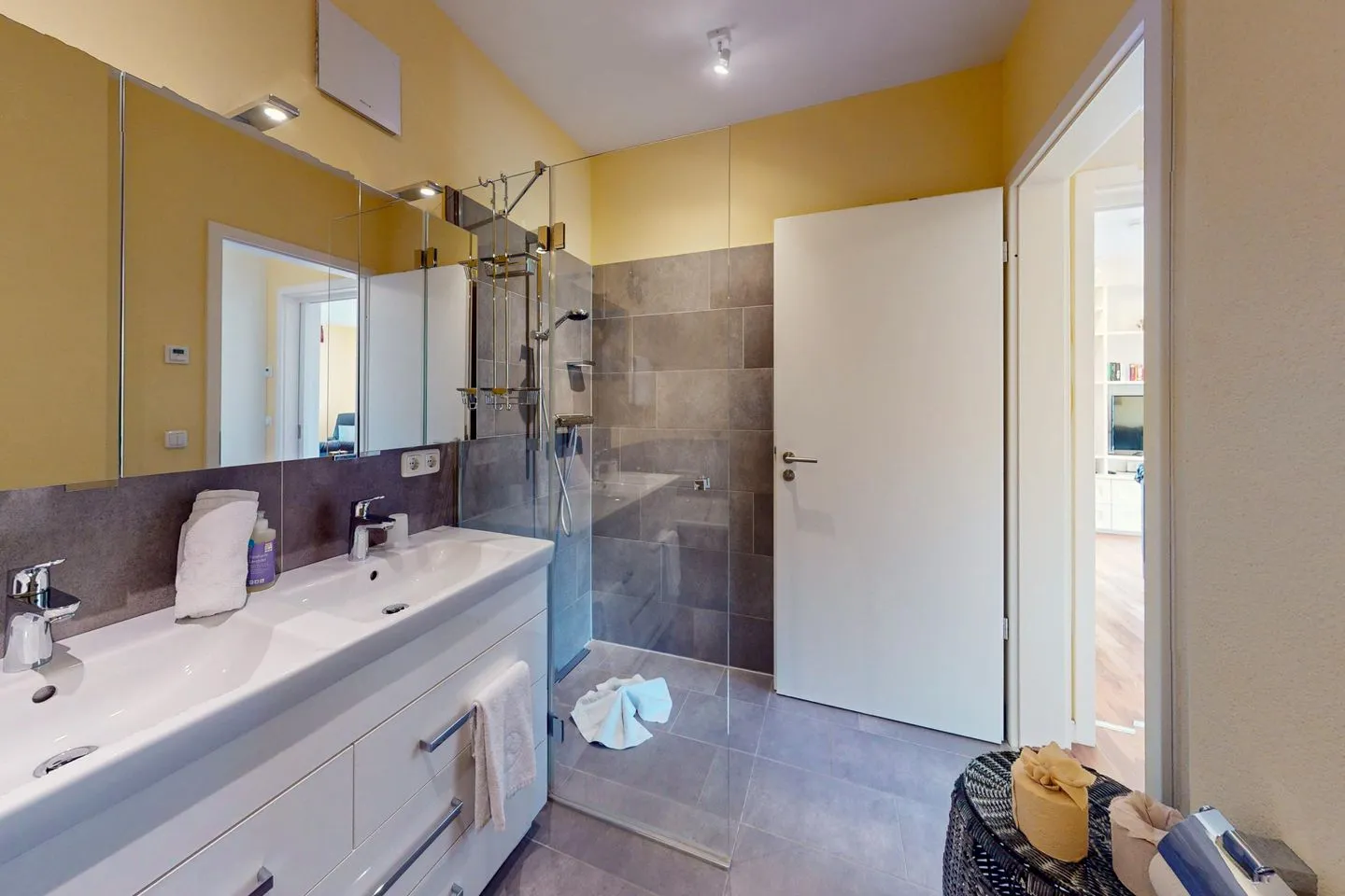 Verena Garmisch-Partenkirchen - Bathroom