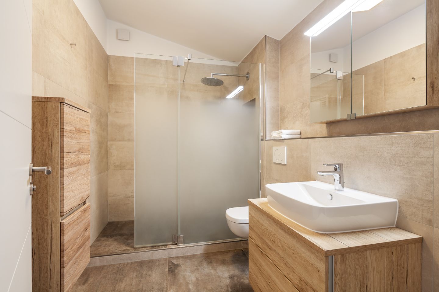 Deichhausener Str. 2, Levante Loft, Duschbad
