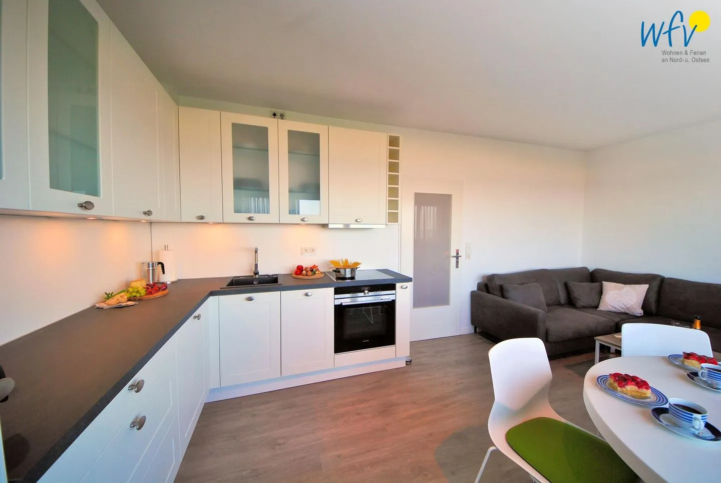 Haus Panorama Ferienwohnung Strandkieker Wangerooge - Küche / Küchenzeile