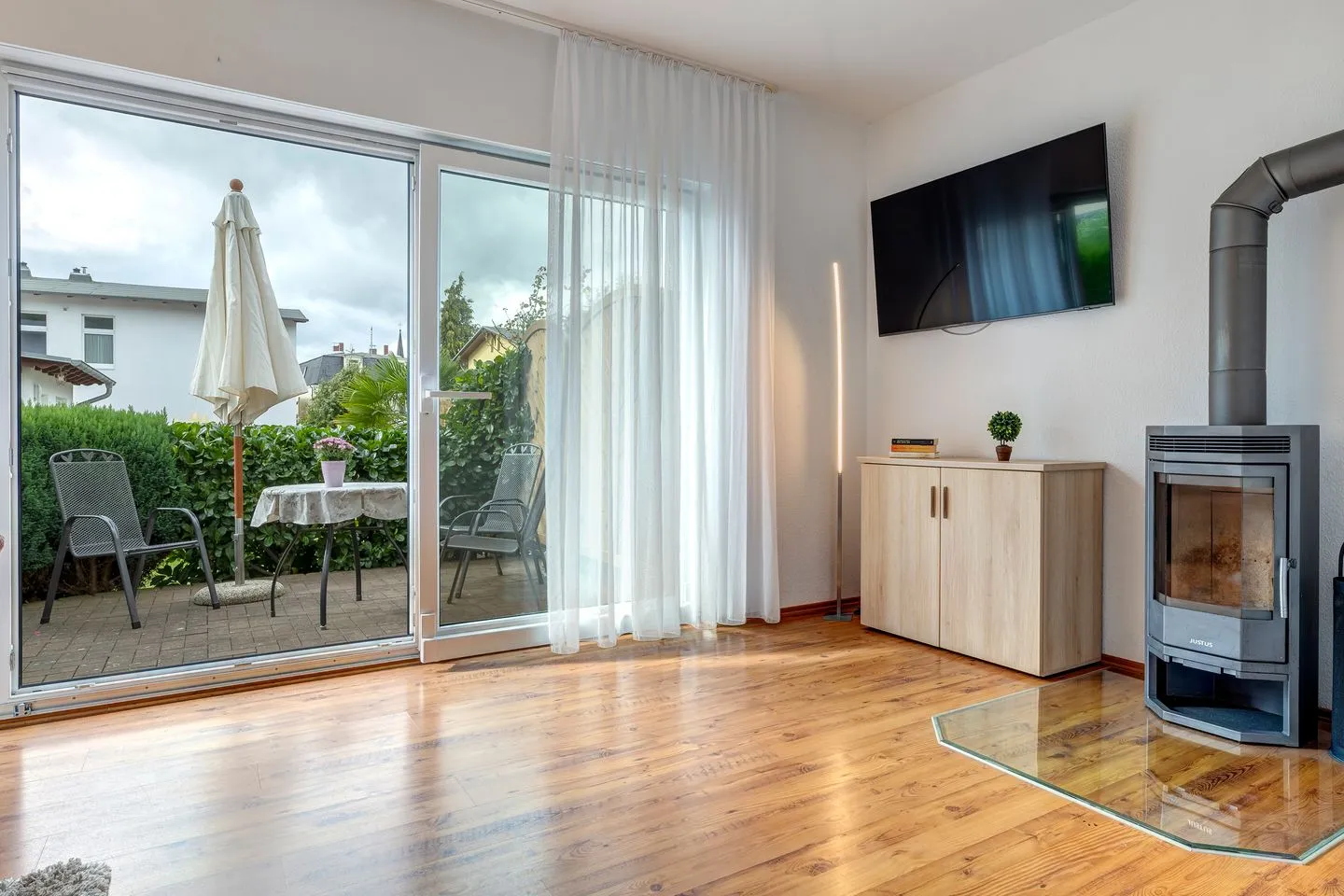 Villa Stranddistel, Whg. 1 Zinnowitz - Wohnzimmer