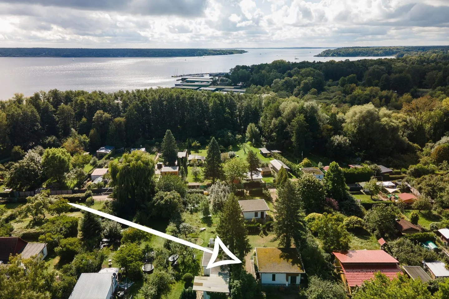 Große Sommerliebe Waren (Müritz) - Ferienhaus Große Sommerliebe Waren (Müritz) - Laage des Objektes
