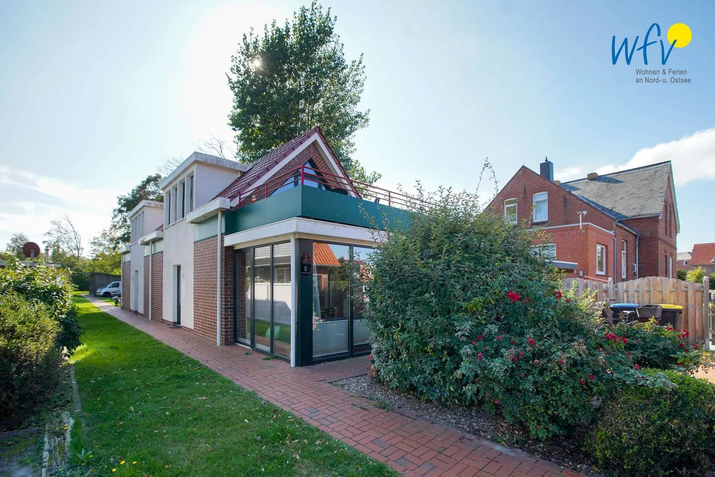 Haus Gartenstraße Ferienwohnung Nemo Borkum - Fassade / Eingang