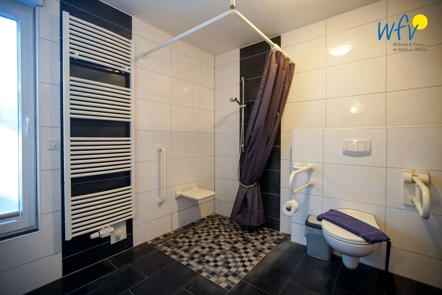 Haus Gartenstraße Ferienwohnung Nemo Borkum - Badezimmer