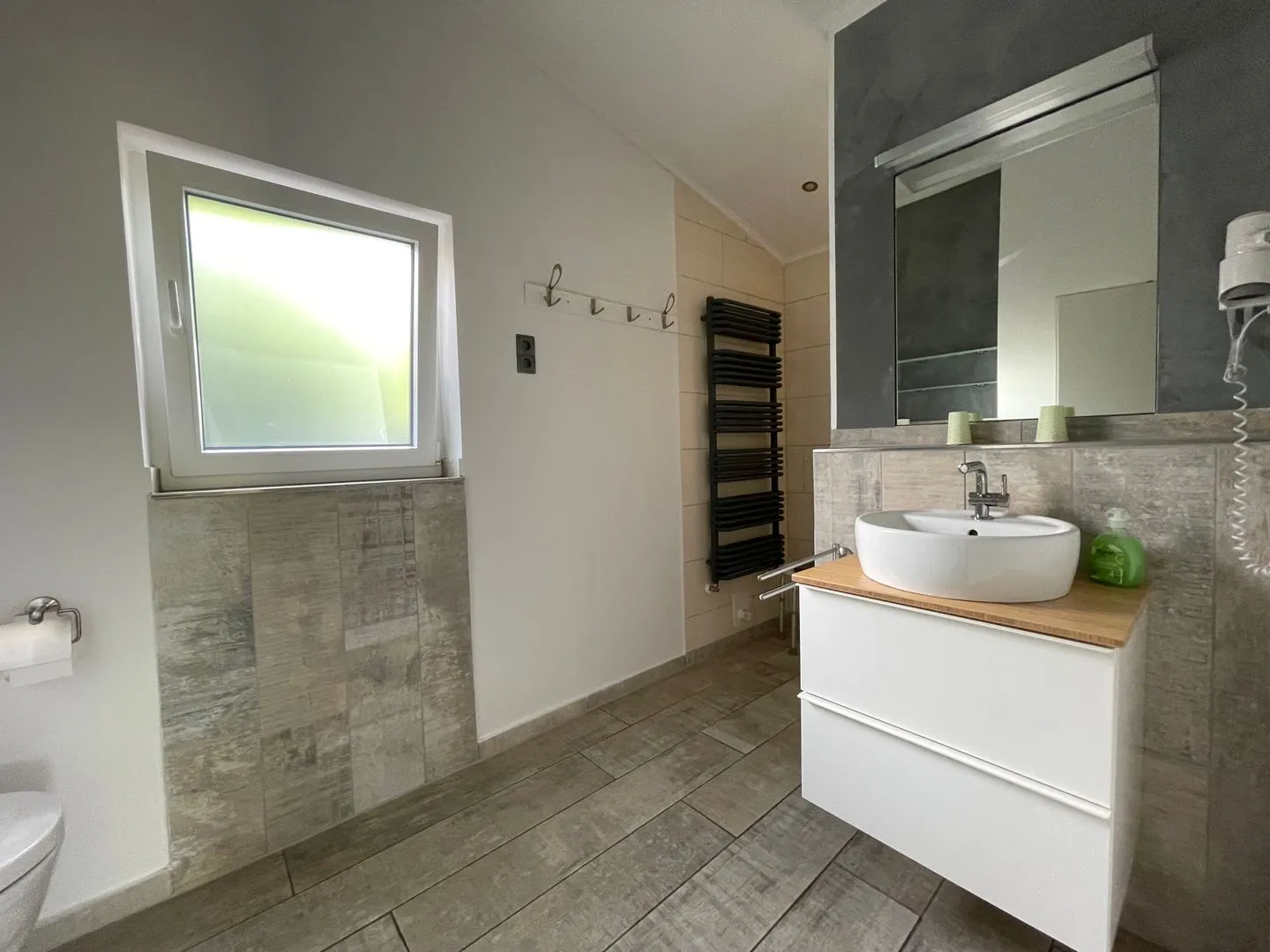 Wacholderbusch - Lastering Ferienhäuser & Apartments Haddorf -