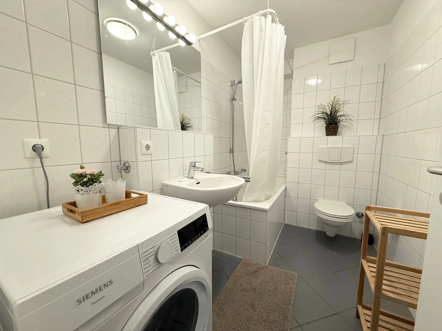 Haus Nordseebrandung FeWo A3.3 Sahlenburg - Badezimmer