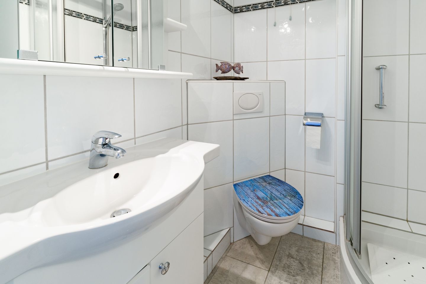 Hochhaus Whg. 57 / 5. OG, Badezimmer