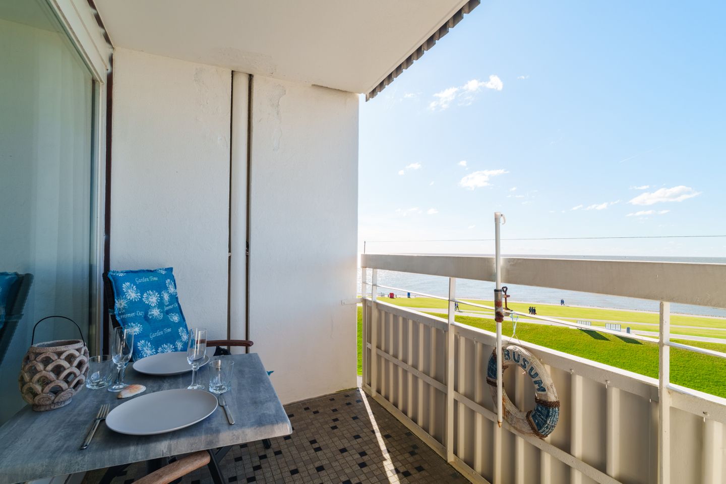 Hochhaus Whg. 57 / 5. OG, Balkon