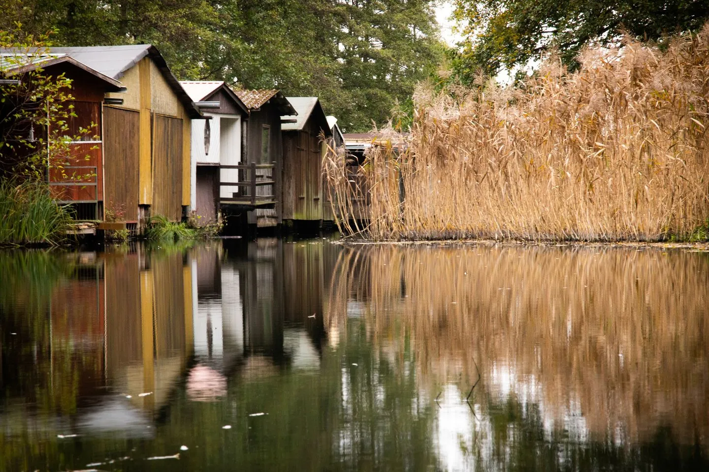 Kugelhaus Kugellager Tollensesee – Penzlin/Wustrow - Ferienhaus Kugellager - Kugelhaus am Tollensesee - mit direktem Seezugang per Kanal