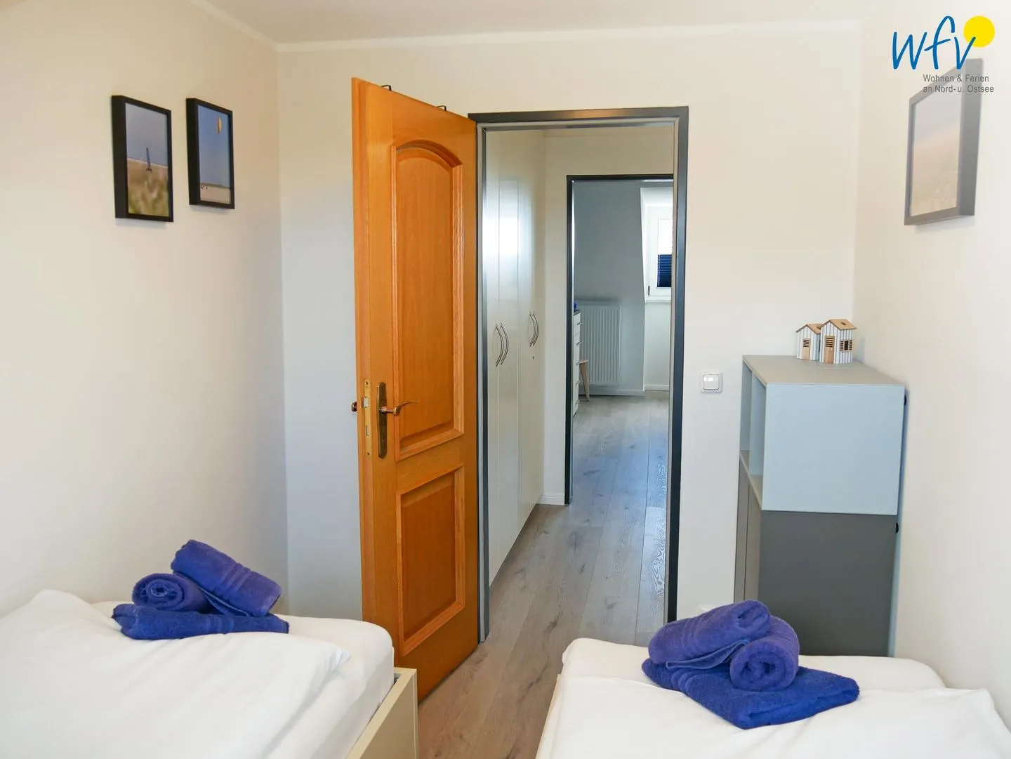 Ferienhaus Greune-Stee 87 Ferienwohnung Uttiet bi de Düün Borkum - Schlafzimmer 2 Kommode