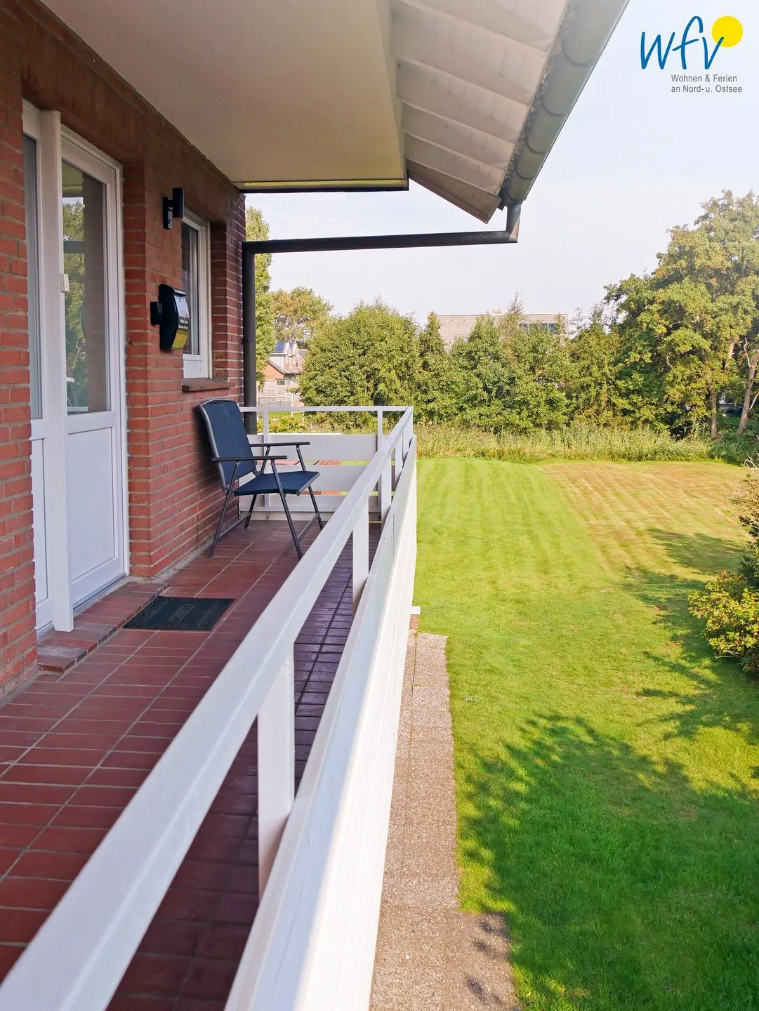 Ferienhaus Greune-Stee 87 Ferienwohnung Uttiet bi de Düün Borkum - Laubengang Ostseite