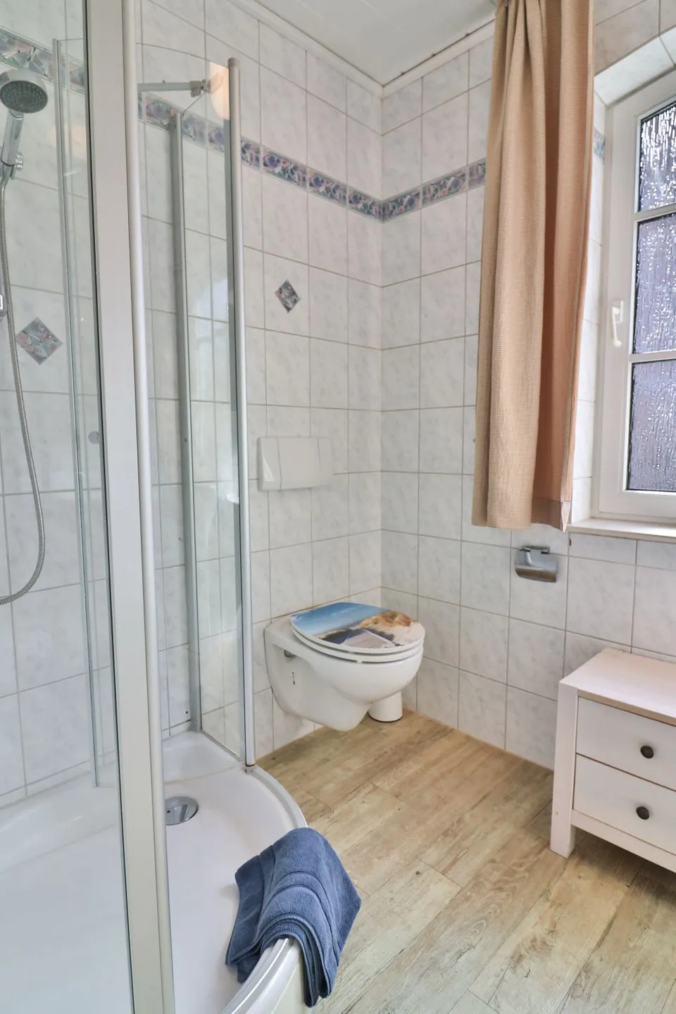 Villa Westend - Häuschen Langeoog - Badezimmer