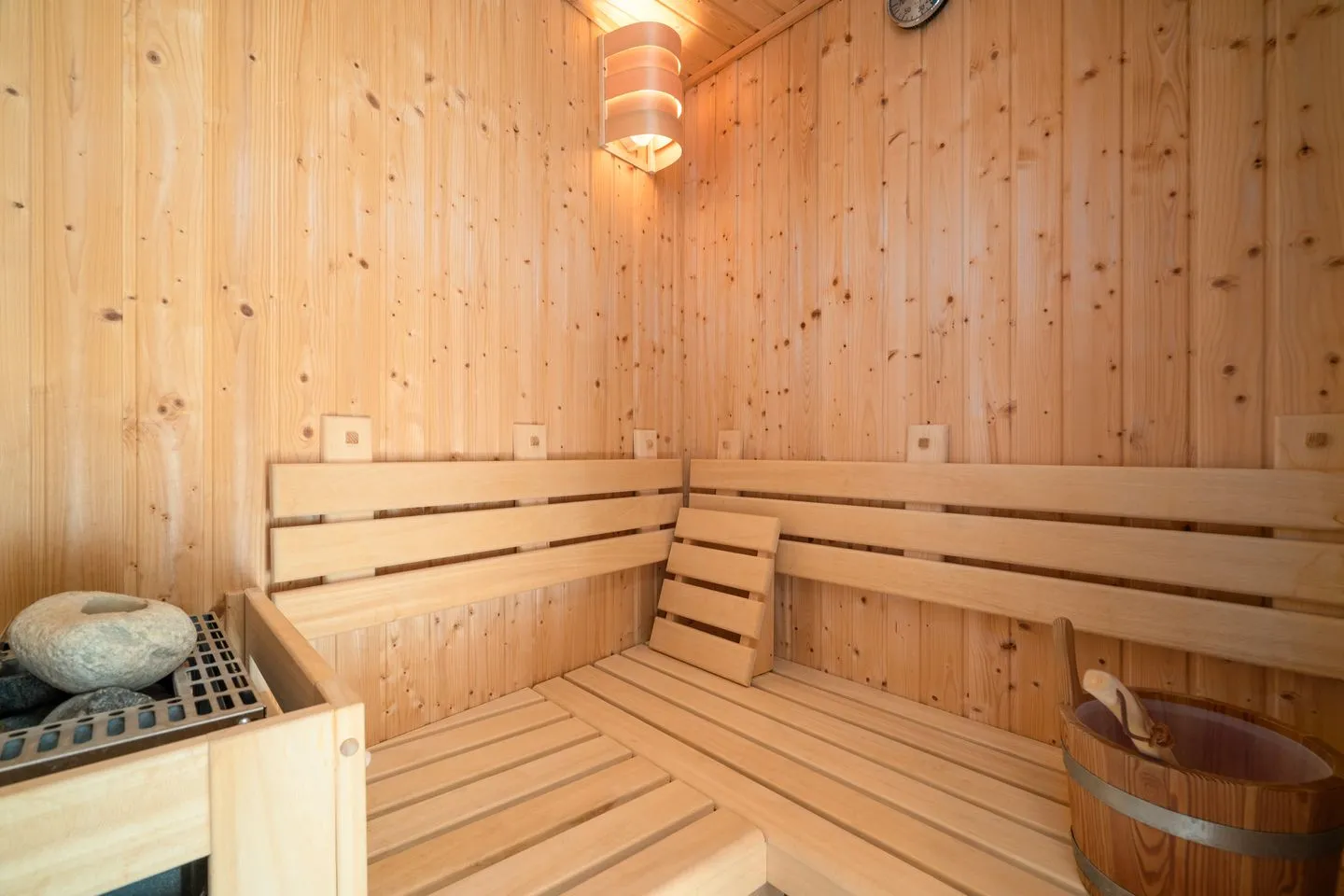 Kugelhaus Solveig Tollensesee – Penzlin/Wustrow - Ferienhaus Solveig - Kugelhaus am Tollensesee - Sauna für entspannte Abende