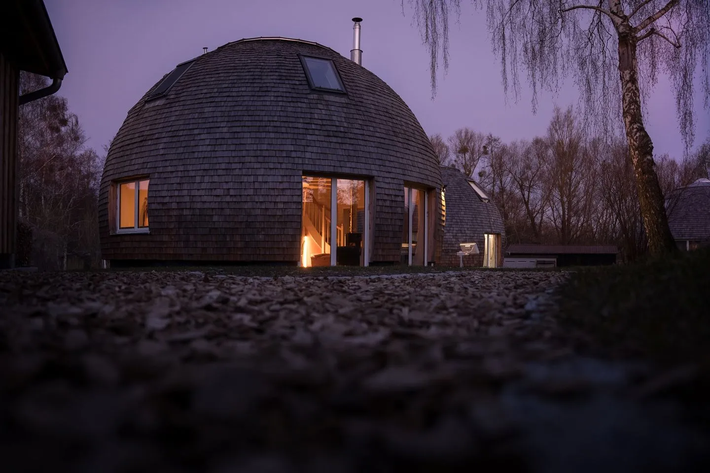Kugelhaus Eos Tollensesee – Penzlin/Wustrow - Ferienhaus Eos - Kugelhaus am Tollensesee - stimmungsvolle Abendstunden