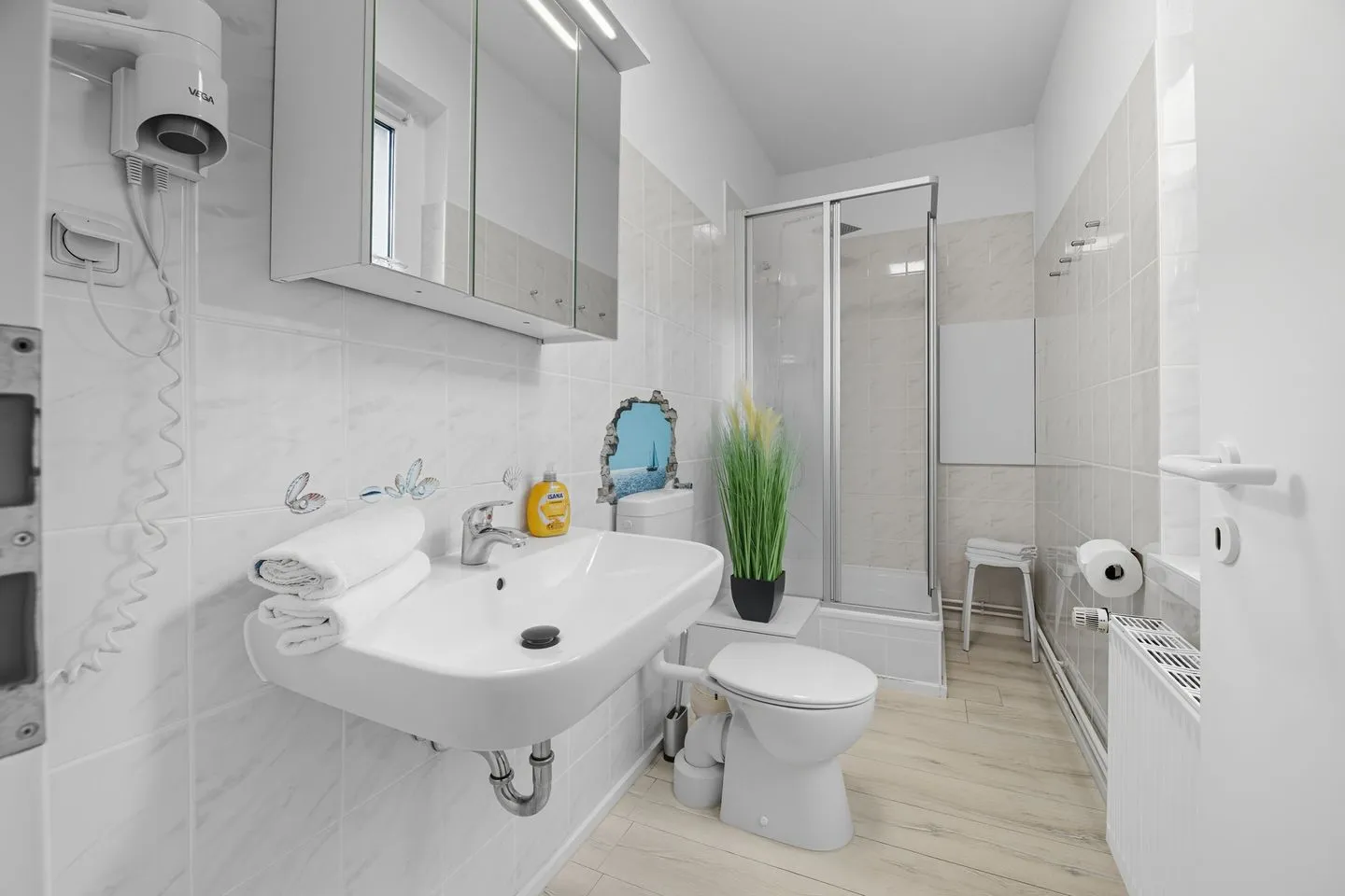 Stranddistel, Haus Gudrun: Whg. 8 Zinnowitz - Badezimmer