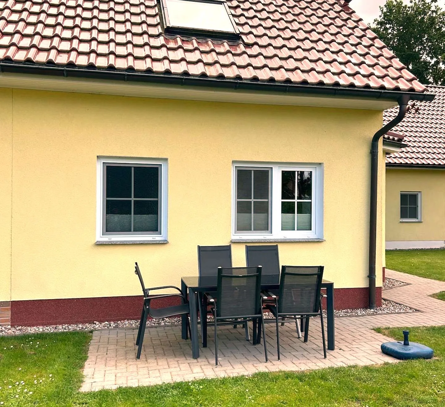 Am Deich Haus 18 Ostseeheilbad Zingst - Terrasse auf der Rückseite des Hauses
