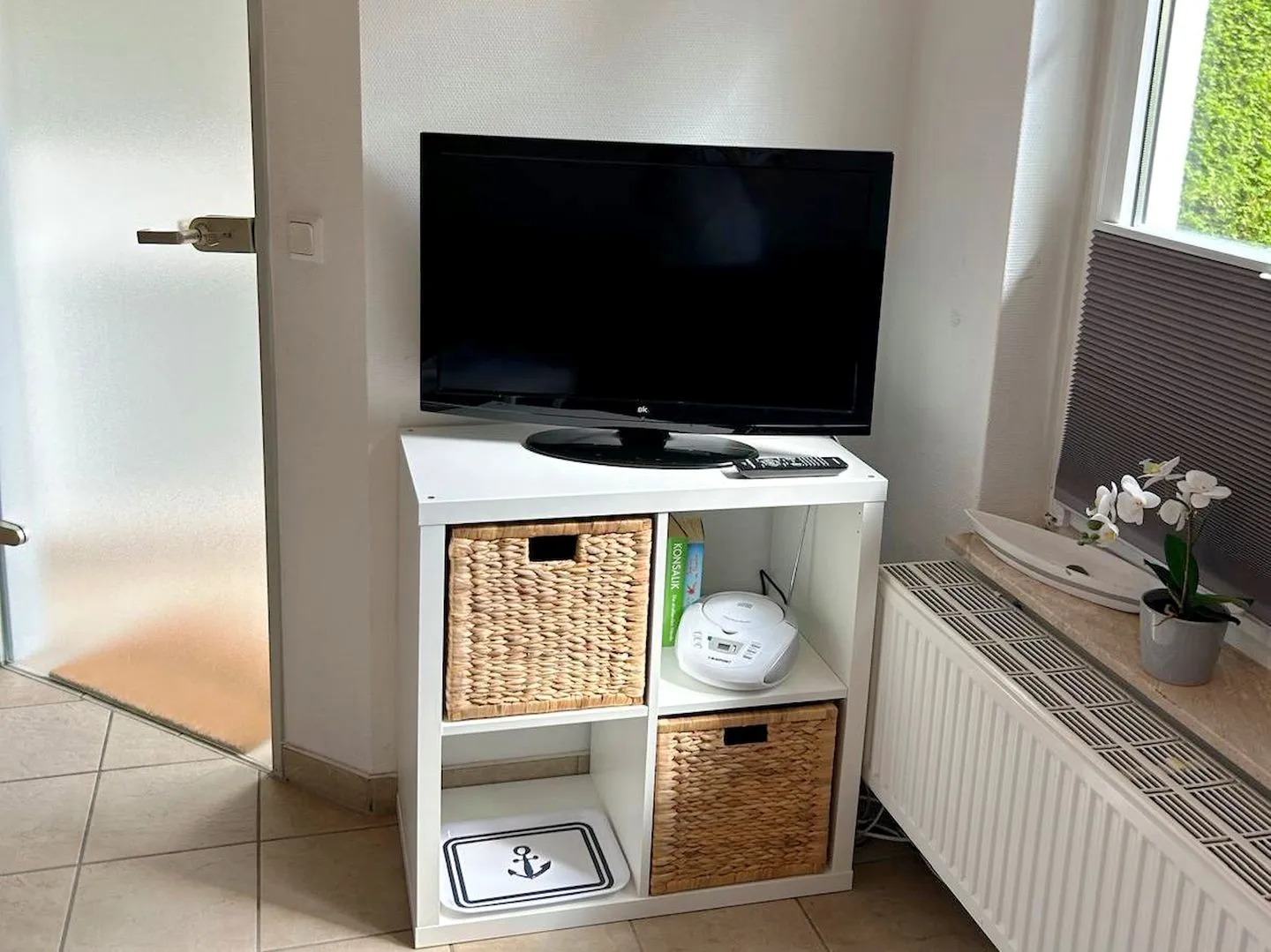 Am Deich Haus 18 Ostseeheilbad Zingst - TV im Wohnzimmer