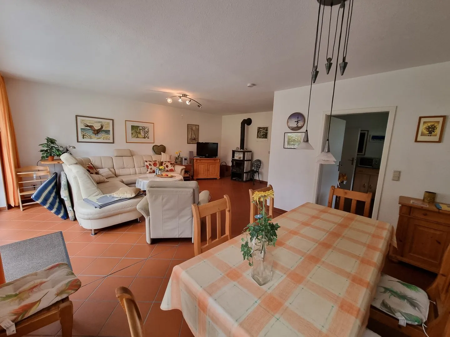 Ferienhaus zur Alleenstraße Garz OT Losentitz - Wohnzimmer