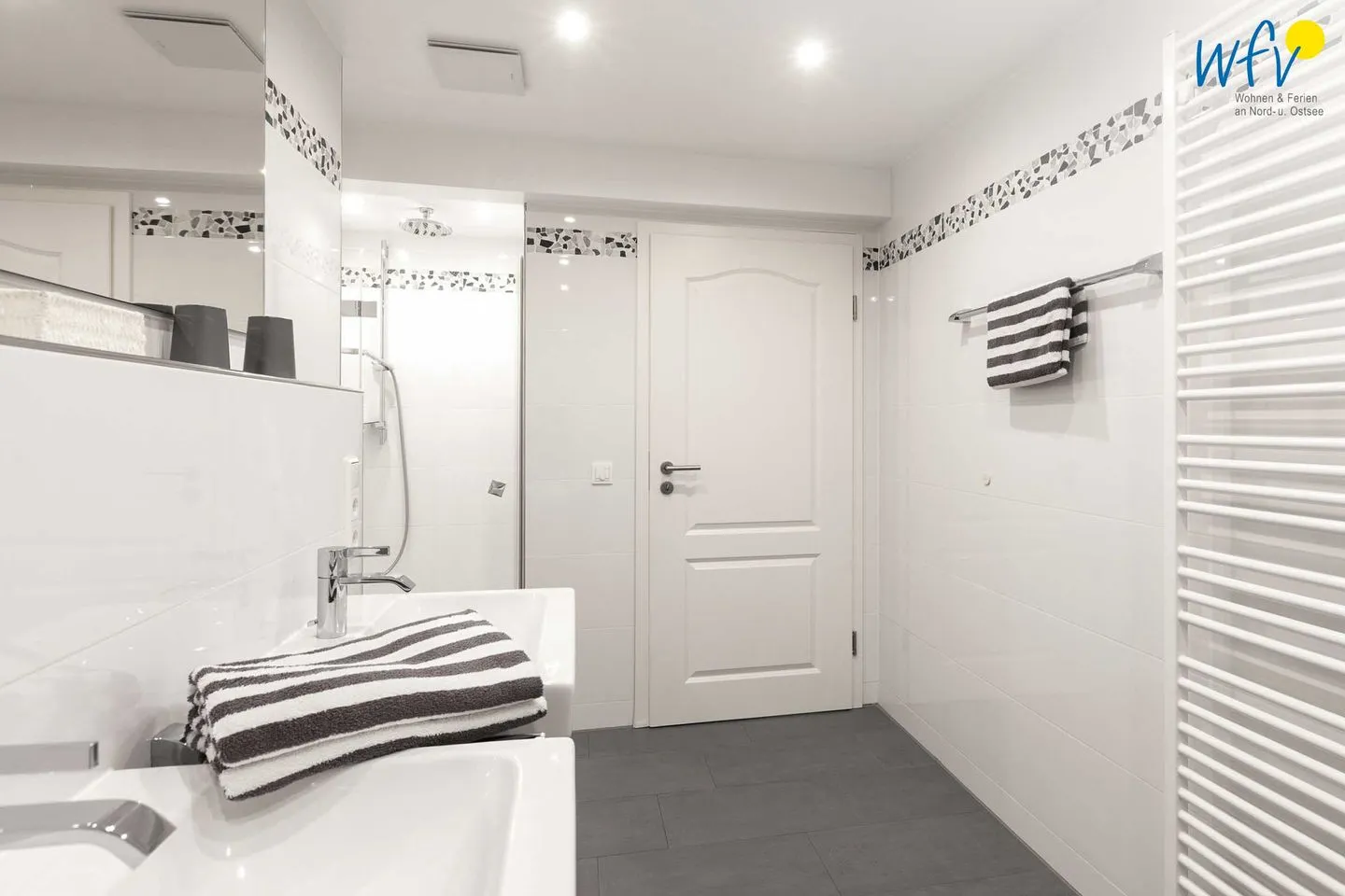 Appartementhaus Villa am Januspark Ferienwohnung Border Suite Juist - Badezimmer