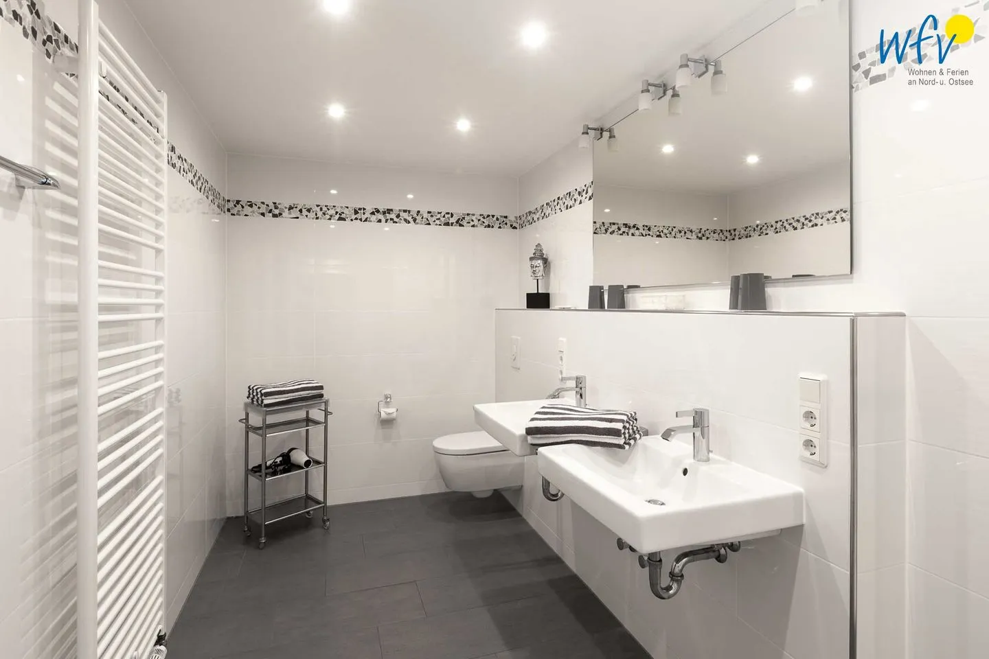 Appartementhaus Villa am Januspark Ferienwohnung Border Suite Juist - Badezimmer