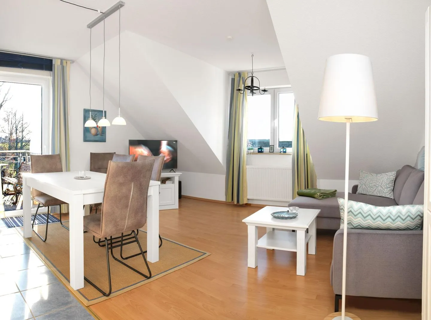 Landhaus Residenz Kirchsee Südwind Schwarzer Busch - Living room