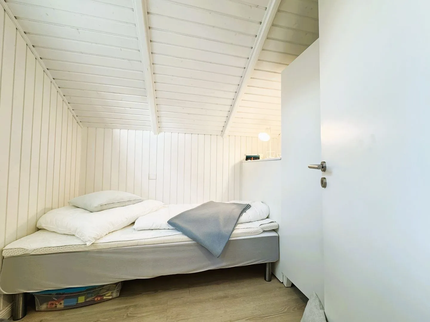 Lille Hus Flensburger Förde - Schlafzimmer mit 1 Einzelbett (90 x 200 cm)