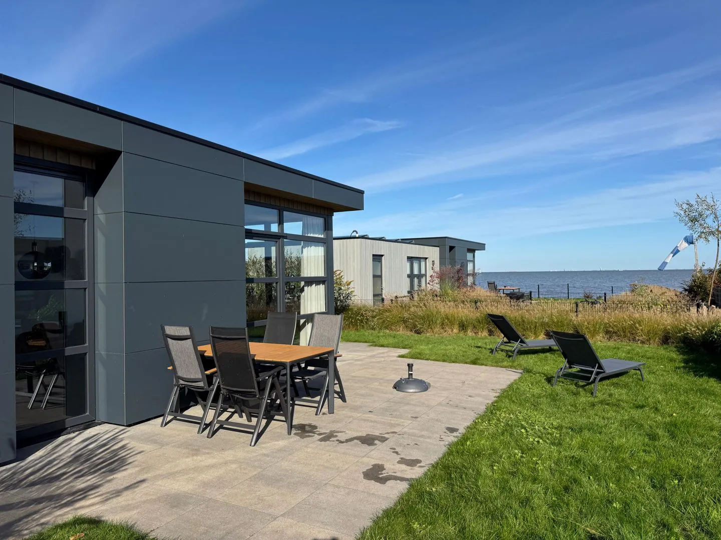 Enkhuizer Strand Chalet Leuke Plek mit Zaun Haus Nr. 216 Noord-Holland -