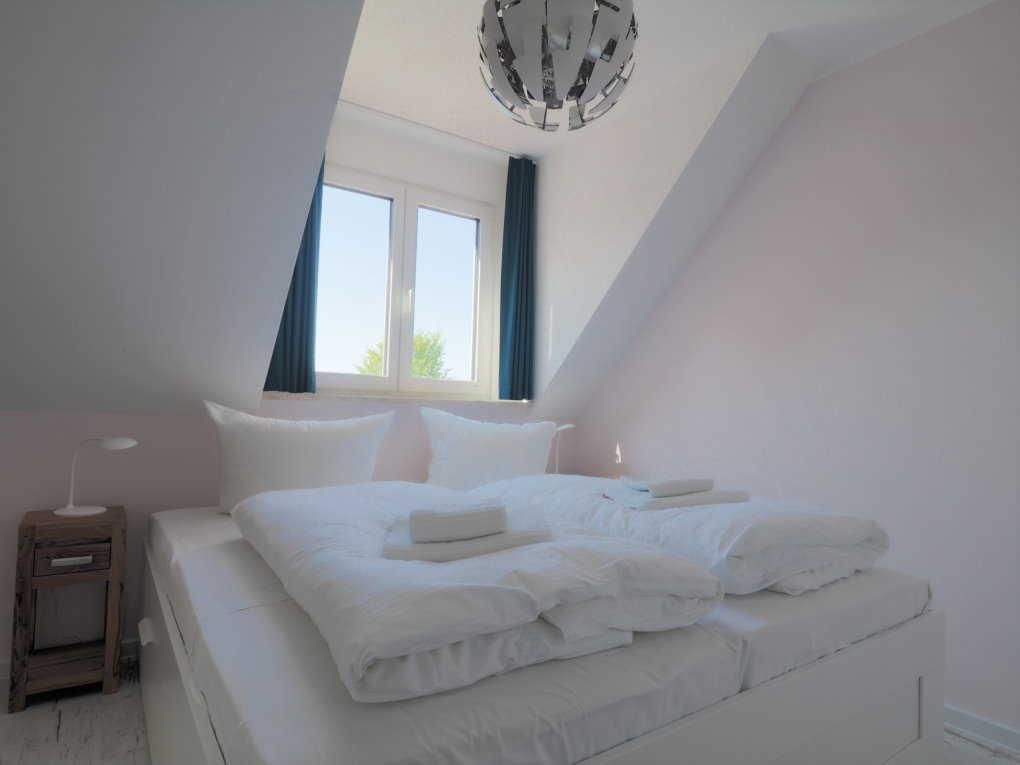 Schlafzimmer mit 2tem TV