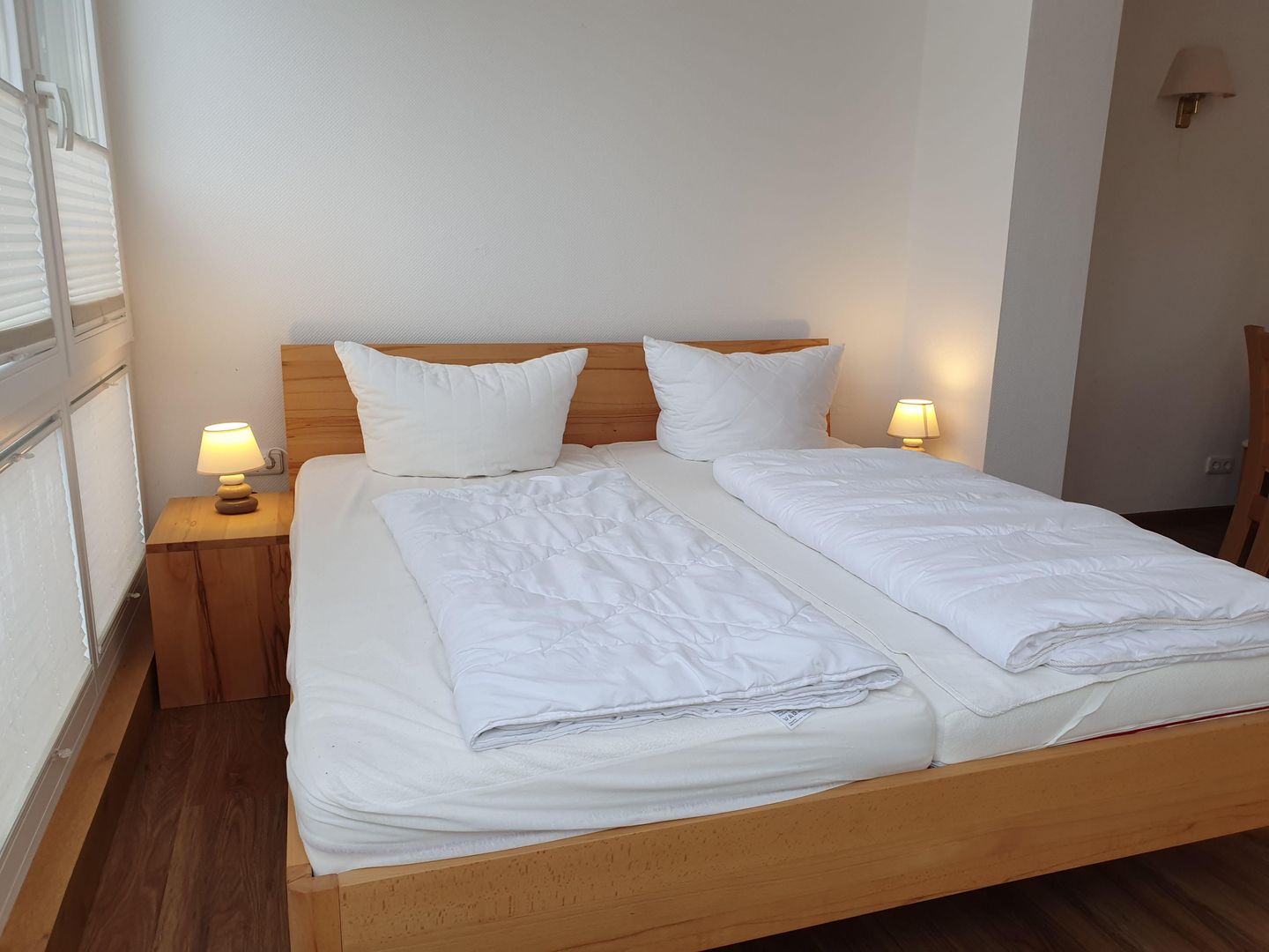 Doppelbett im Schlafzimmer