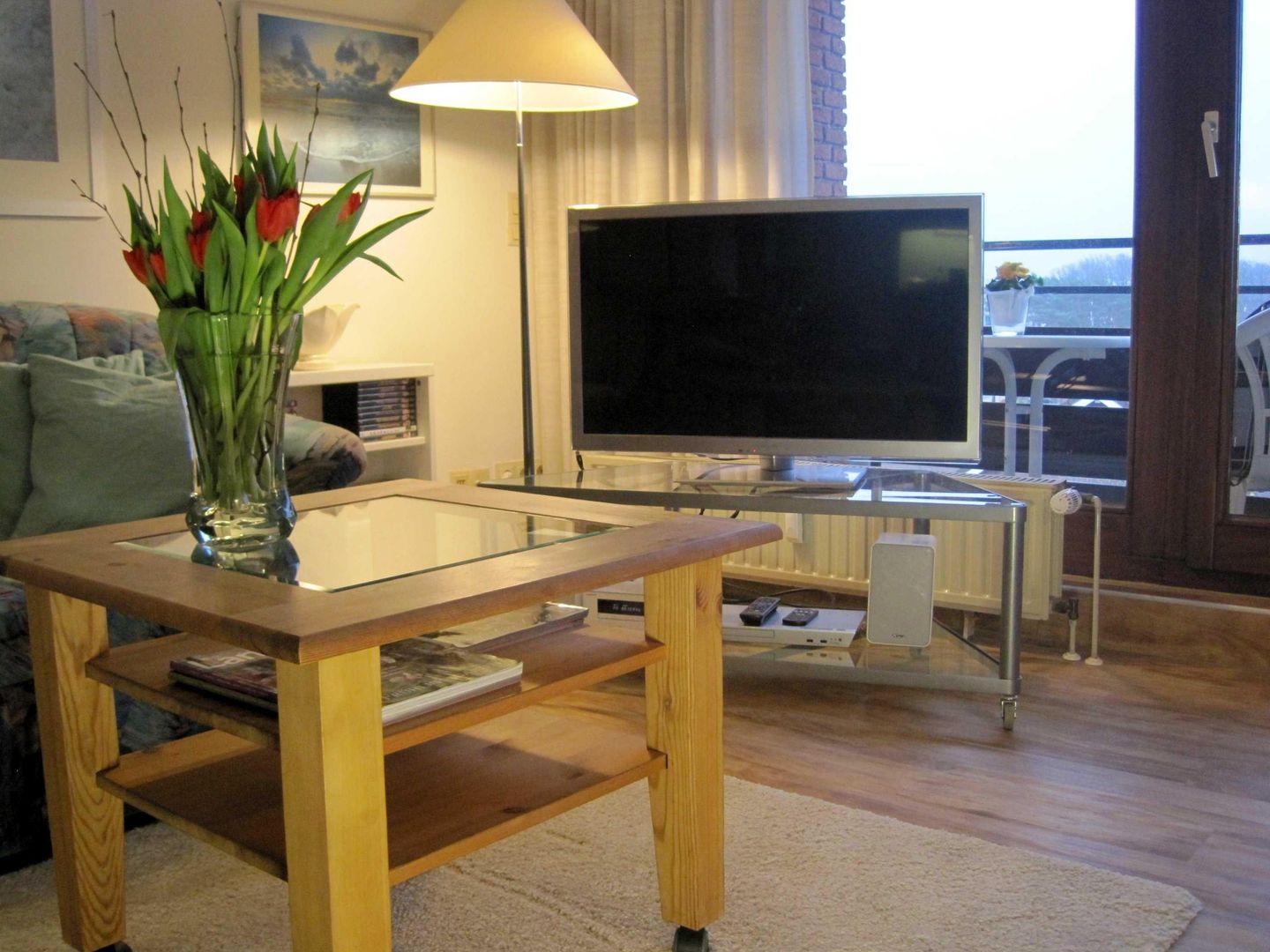 Sitzecke mit TV