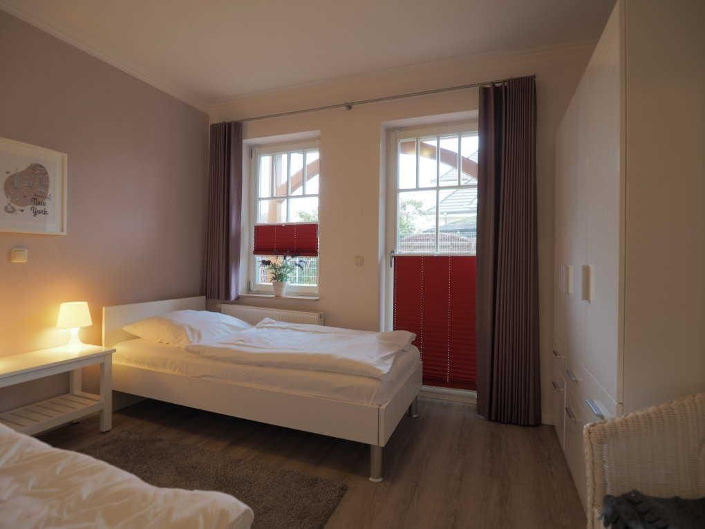 Schlafzimmer mit 2 Einzelbetten