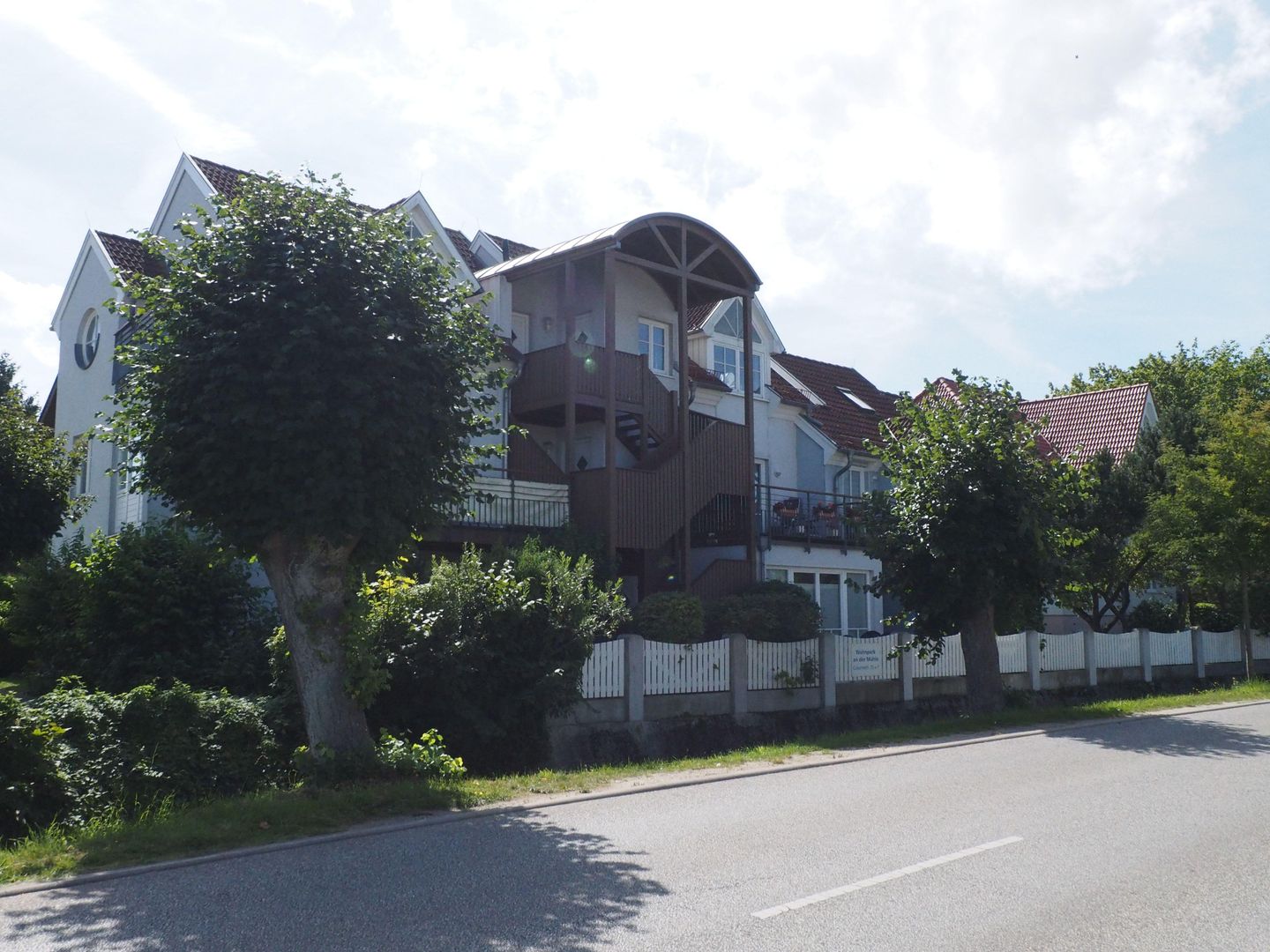 Straßenansicht