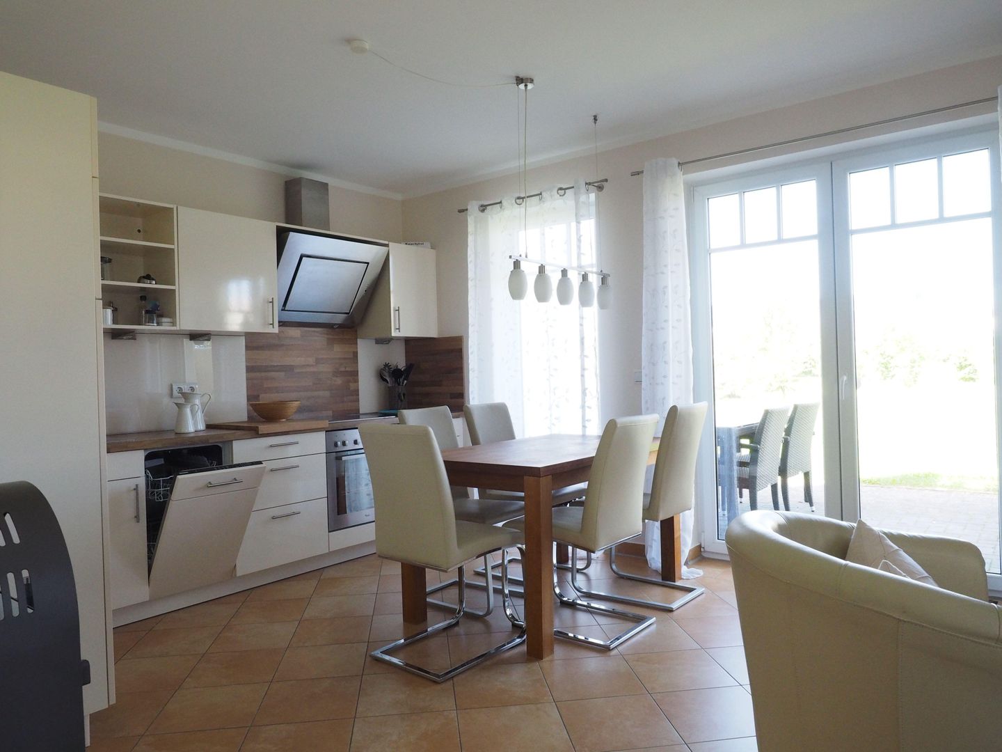 Küche mit Essbereich