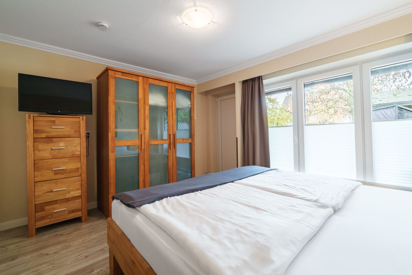 Appartementhaus Meeresbucht Whg. 1, Großer Kleiderschrank