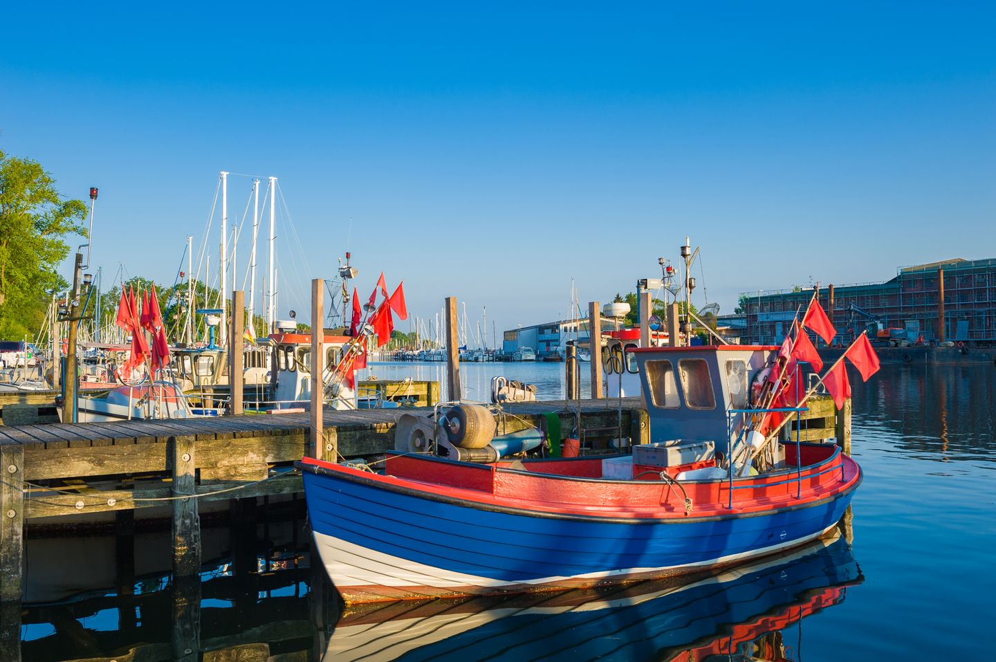 Fairschlafen Boutique Hostel Dreibett Kapitänszimmer 1.03, Sauna, Fitness Bild 3