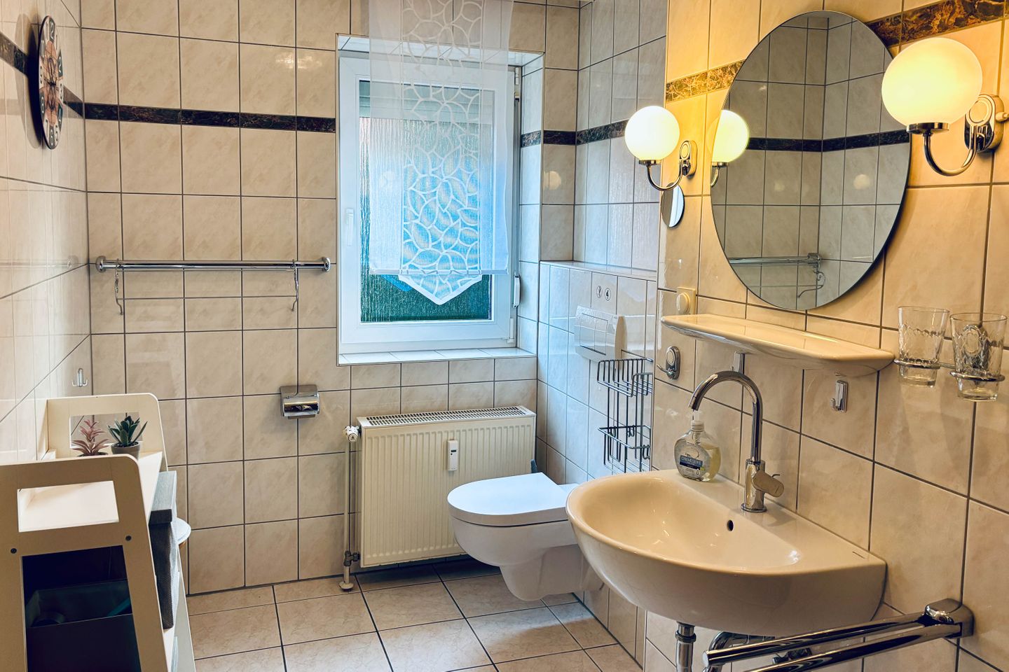 Blick ins Badezimmer