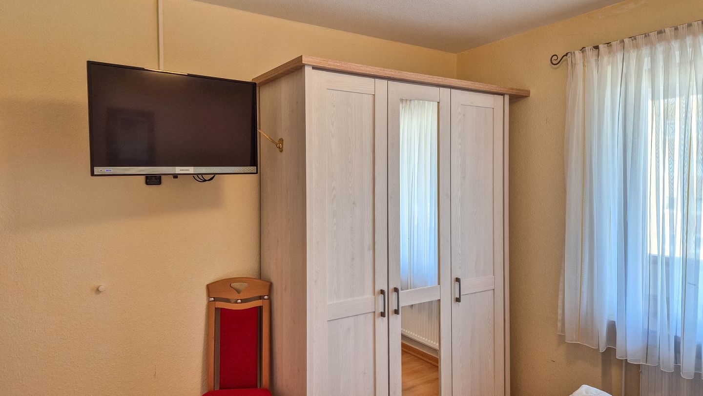 Nordseeblick Whg. 43, TV im Schlafzimmer