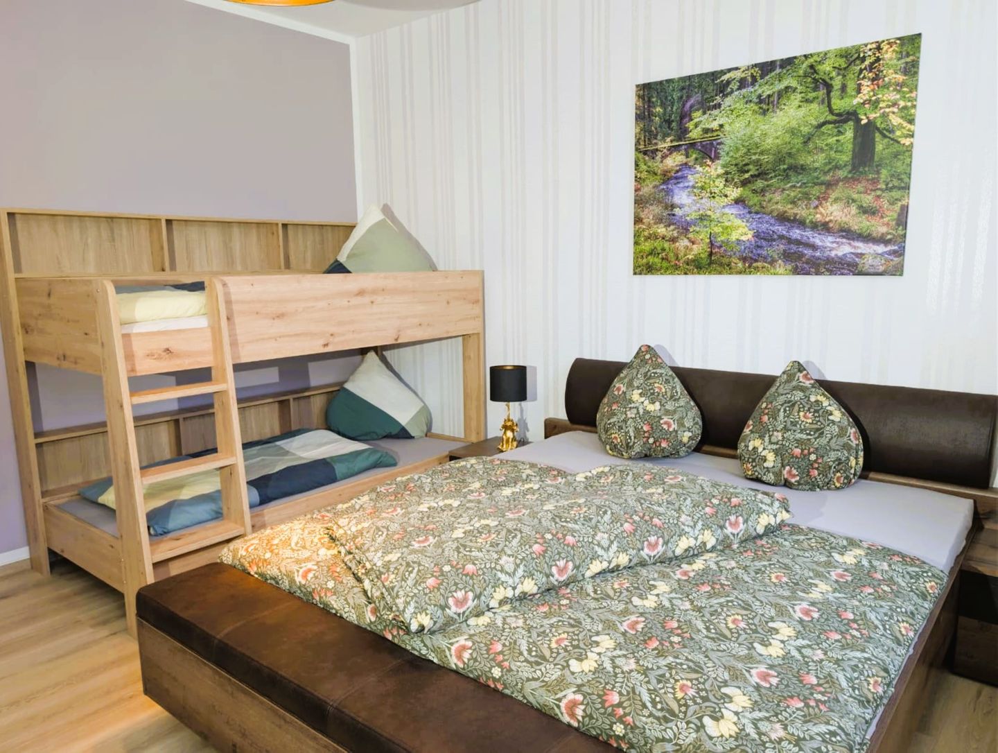  65m² Ferienwohnung zwischen Skiarena & Saunawelt Erzgebirge - 