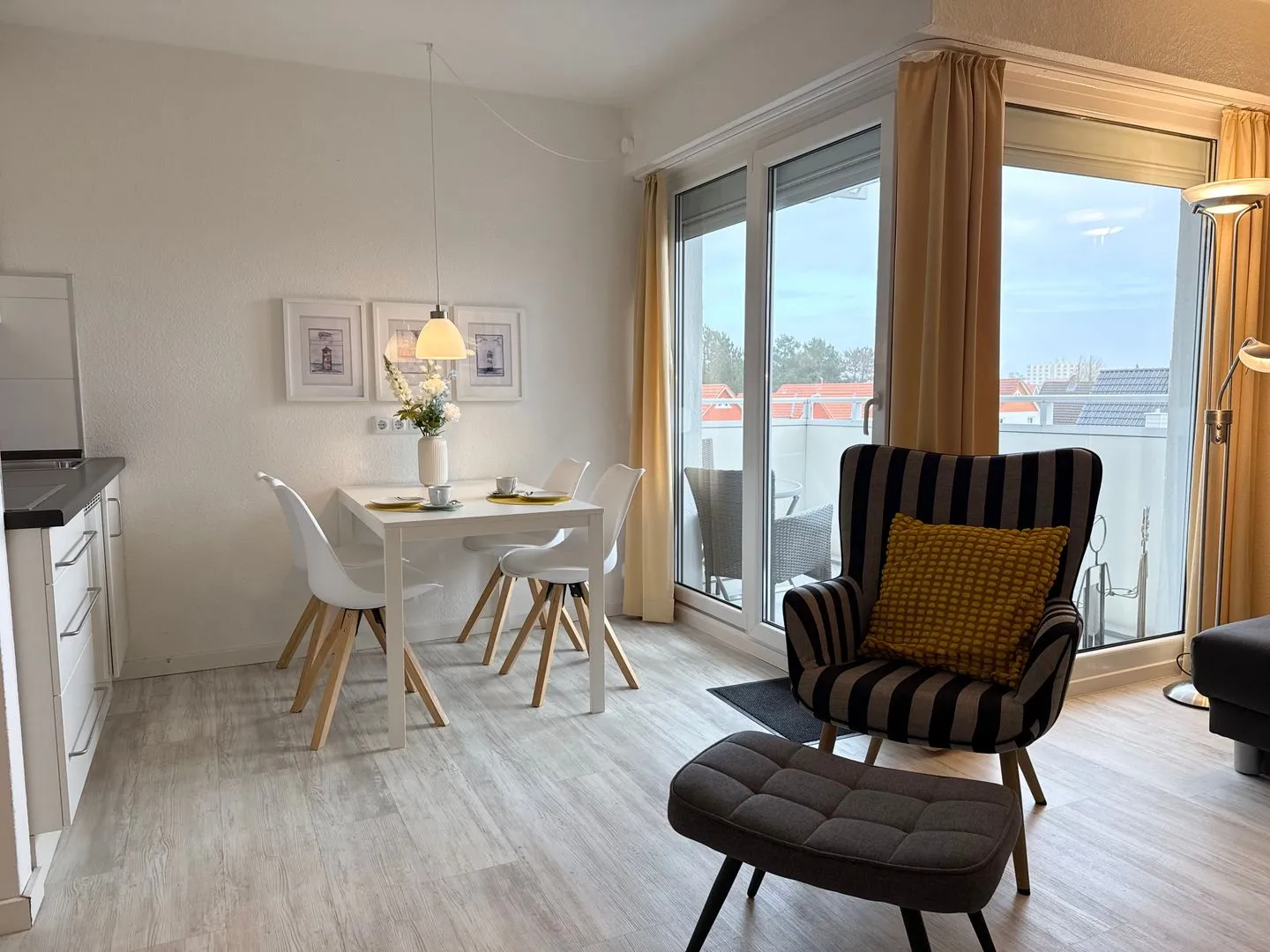 Poseidon FeWo 28 Duhnen - Küche / Küchenzeile