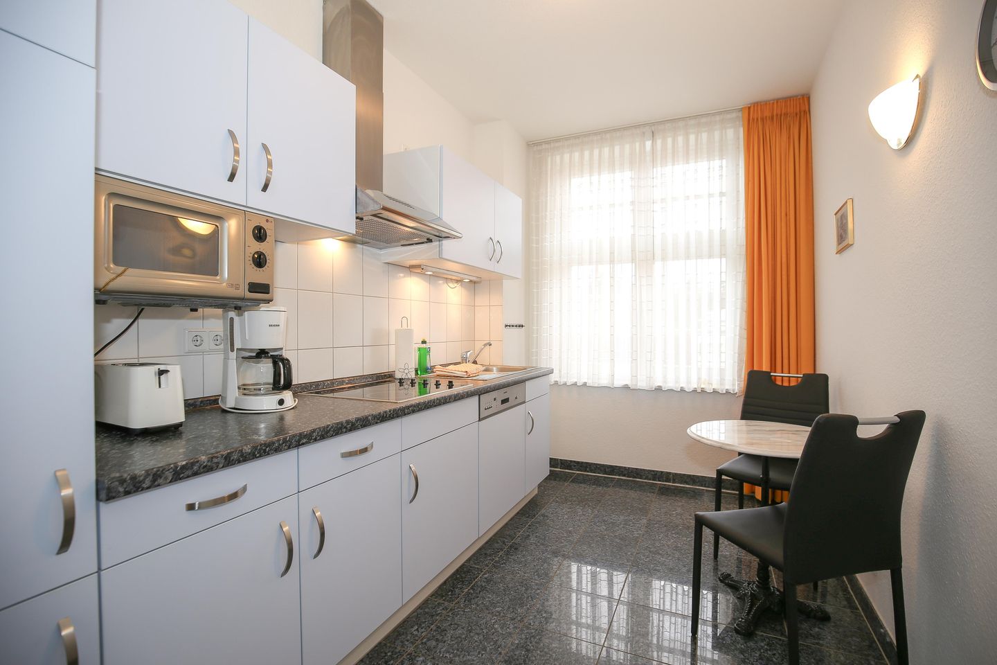 Küche / Küchenzeile