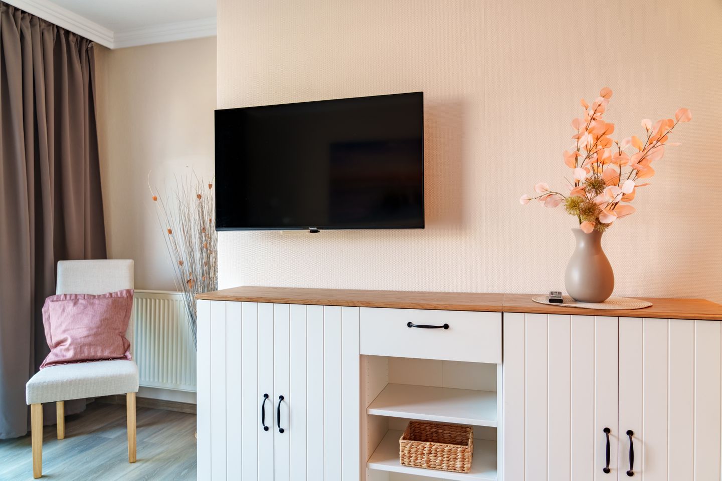 Appartementhaus Meeresbucht Whg. 8, TV im Wohnzimmer