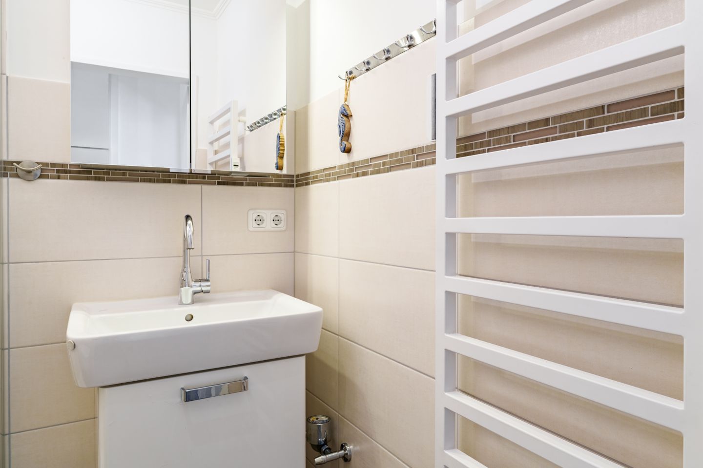 Haus Welle, Whg. Kuschelnest Badezimmer mit Handtucheizung