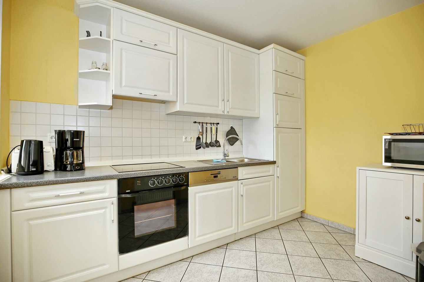 Küche / Küchenzeile