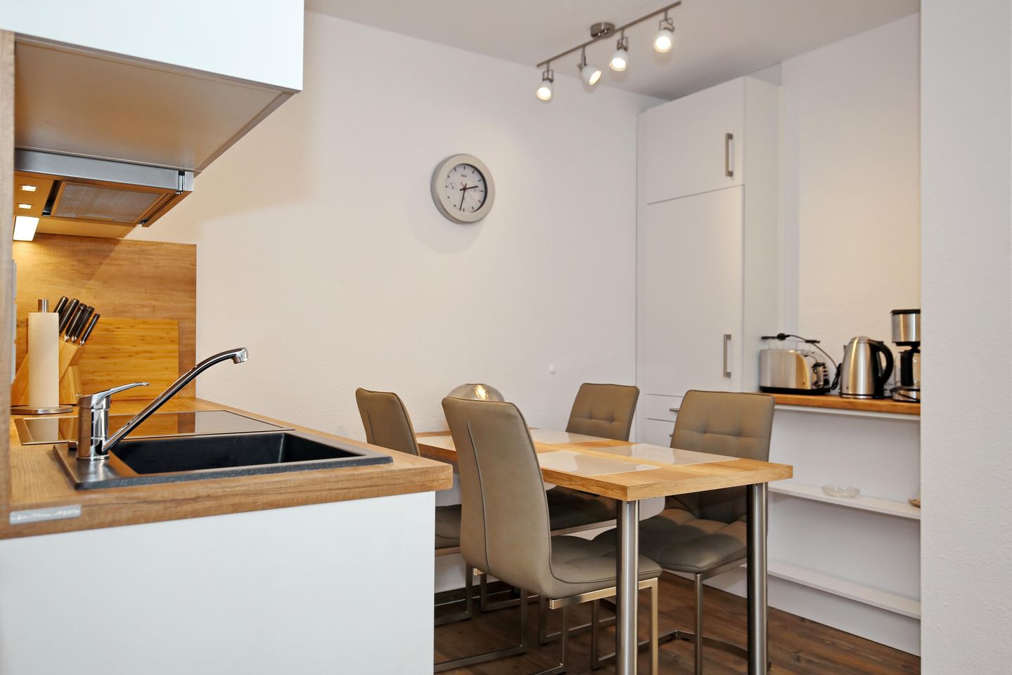 Küche / Küchenzeile