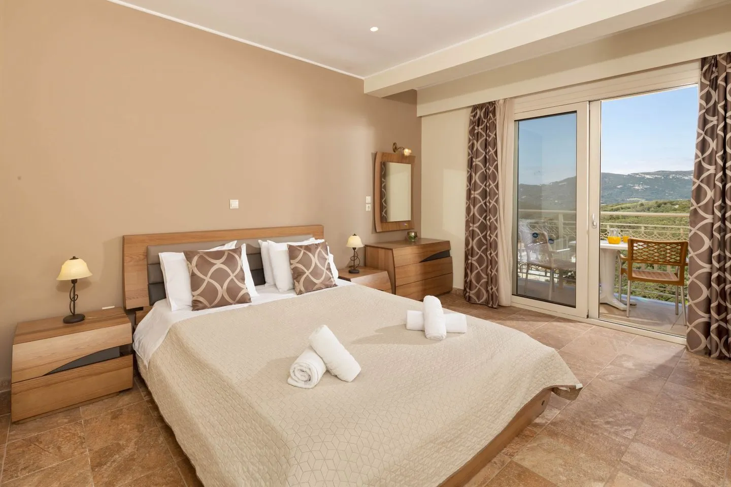  Monastiri Aghios Mattaios - Bedroom